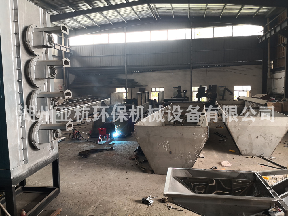 ���݁�������ݔ�͙C(j��)���씵(sh��)�_(t��i)朰�ݔ�͙C(j��)���a(ch��n)��