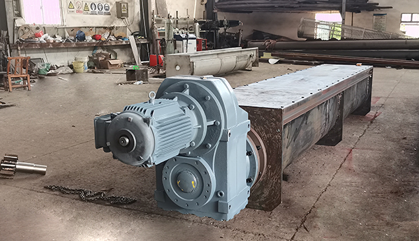 �o�S����ݔ�͙C